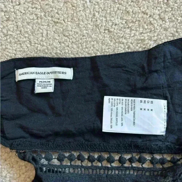 American eagle outfitters black halter top in size medium - Picture 3 of 3